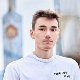 Елизар Белозерцев